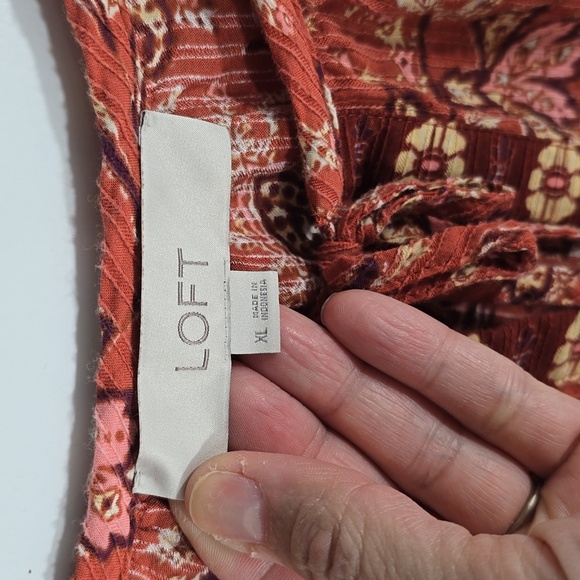 {LOFT} Bouquet Ruffle Tie Neck Blouse Auburn - Size XL - Picture 10 of 14